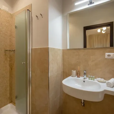 Daplace - Gran Torino Suites-2